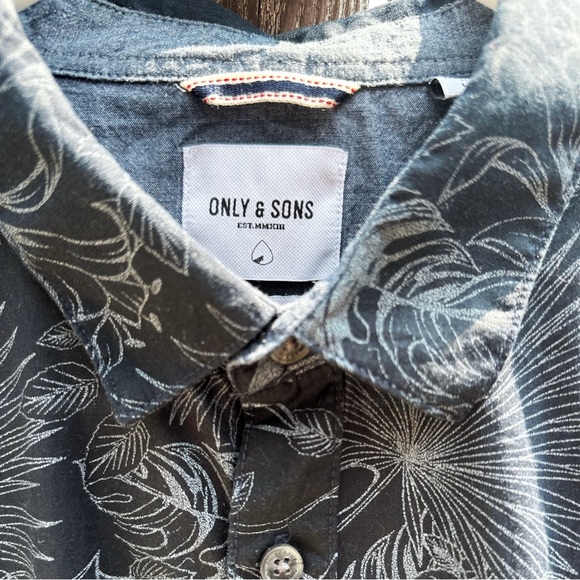 Only & Sons Tropical Island Print Shirt - Le 31, Large / Floral / Summer - Picture 2 of 6